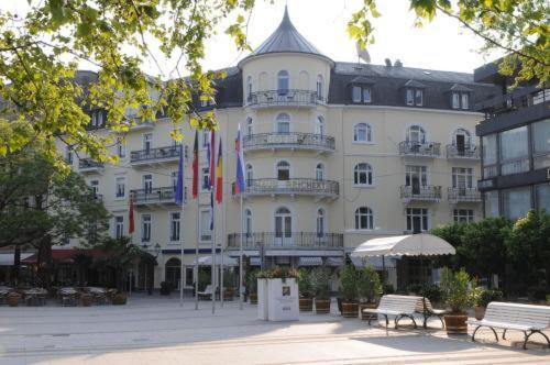 Hotel Haus Reichert บาเดน-บาเดน ภายนอก รูปภาพ