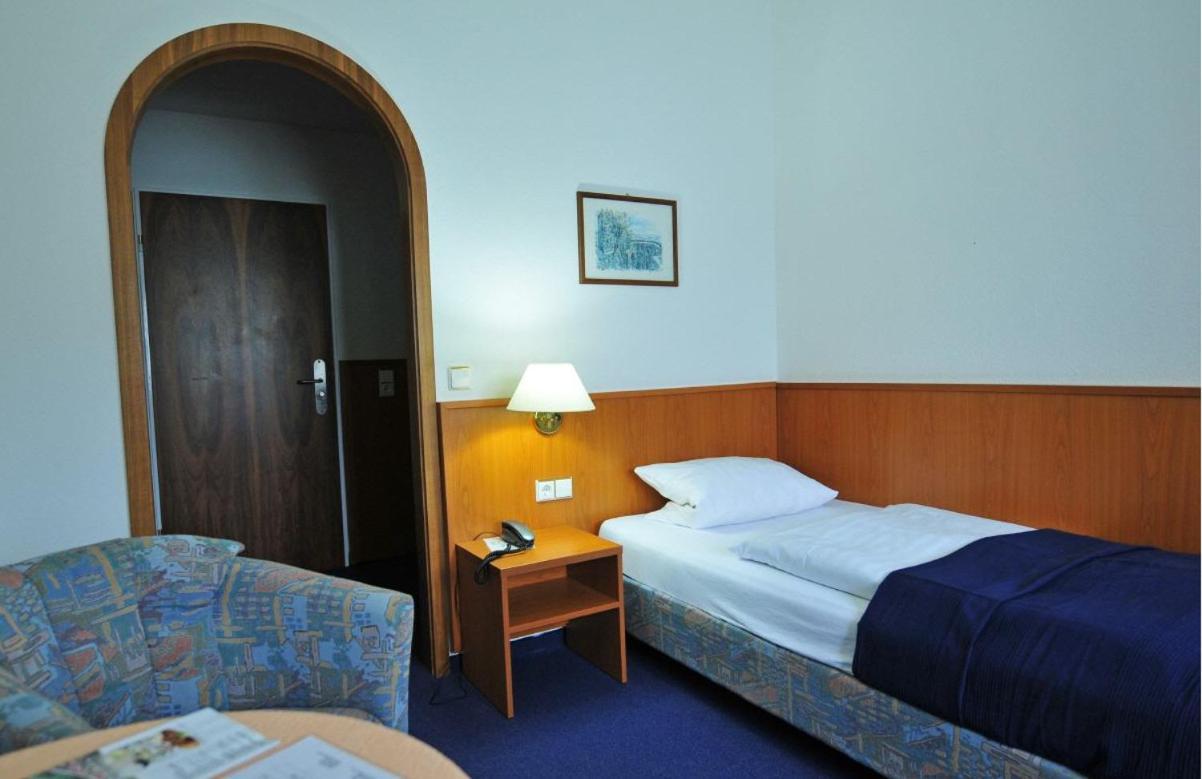 Hotel Haus Reichert บาเดน-บาเดน ภายนอก รูปภาพ